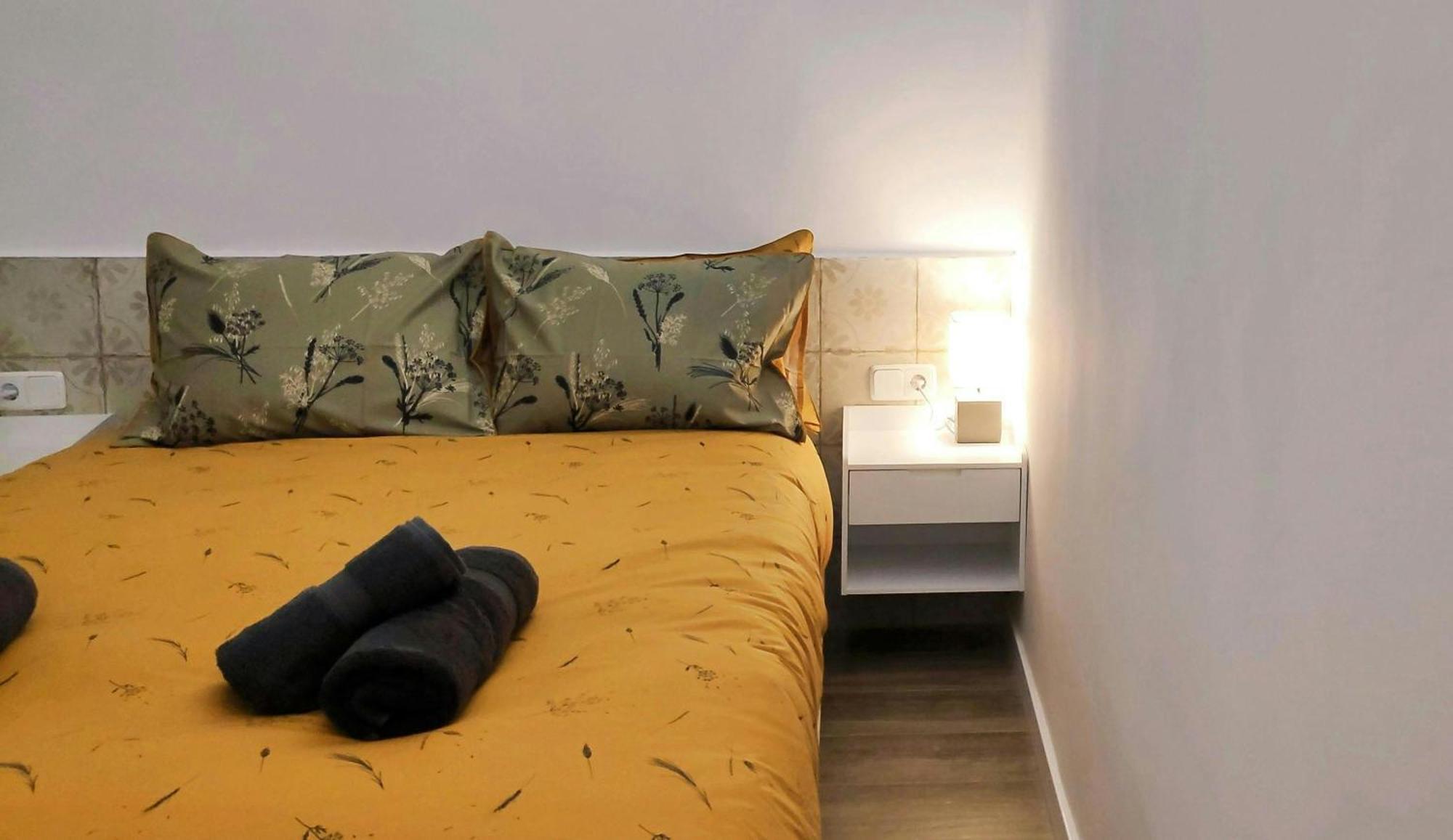 Apartamento Sant Antoni 3 - Downtown Barcelona. Modern Exterior foto