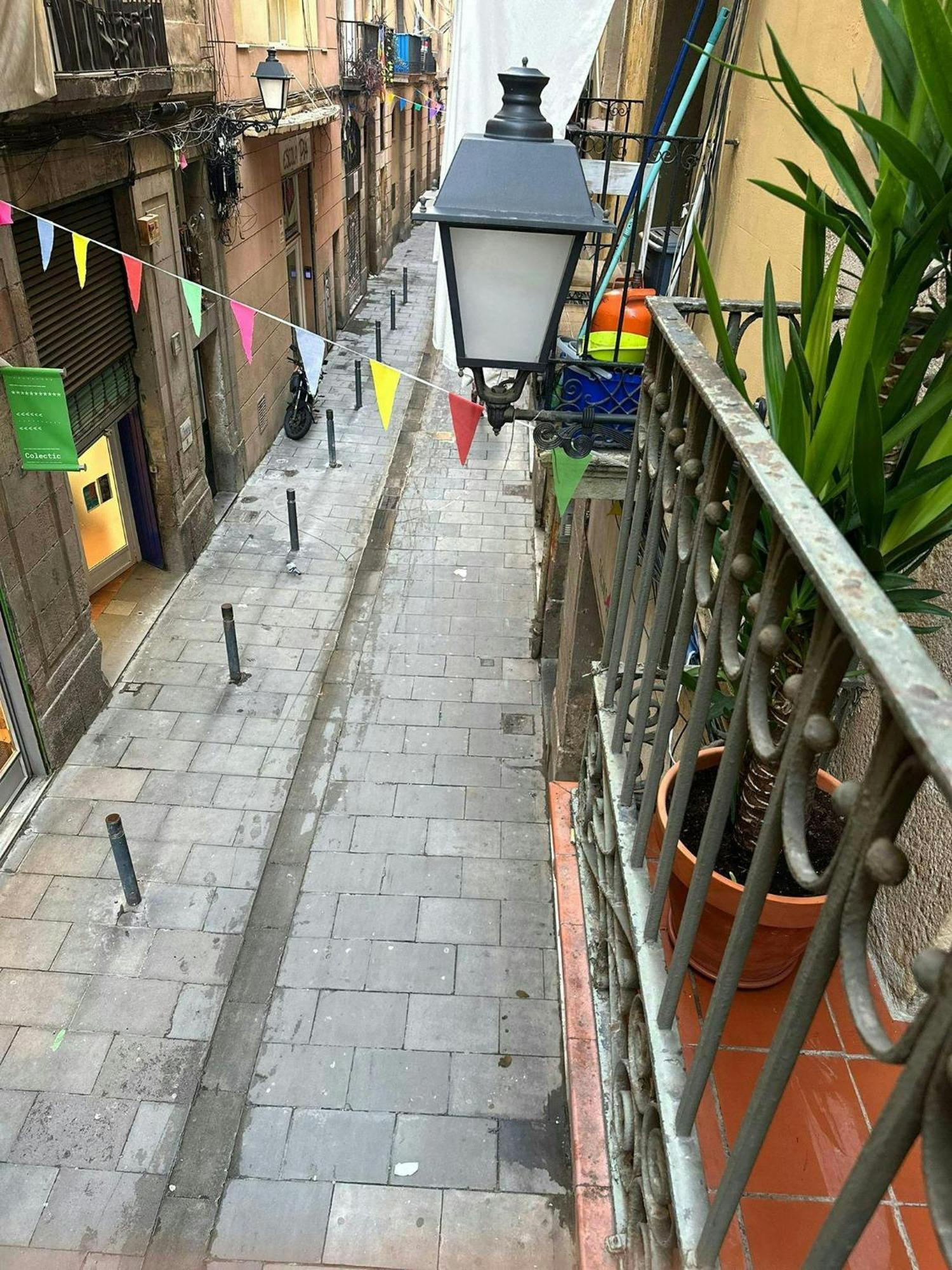 Apartamento Sant Antoni 3 - Downtown Barcelona. Modern Exterior foto